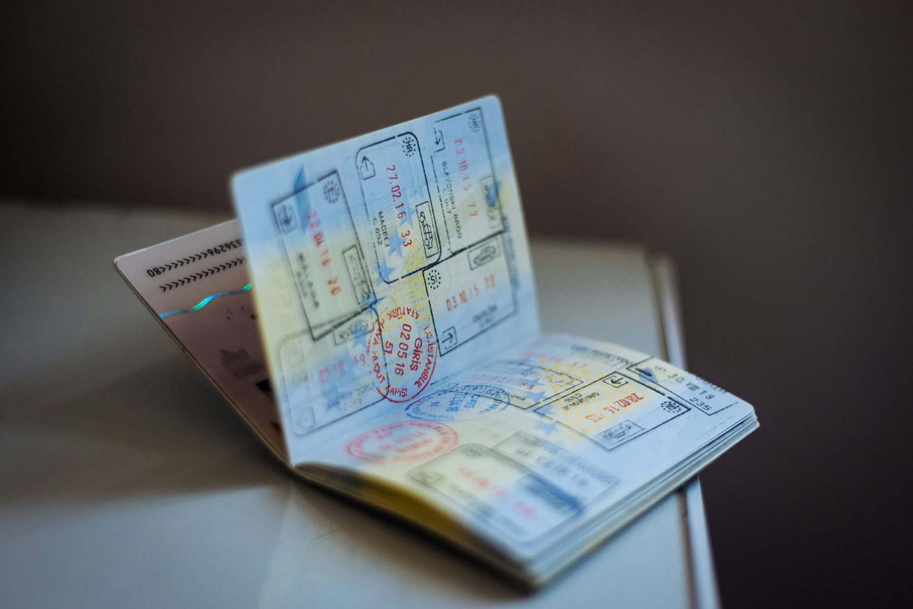 Passeport et documents de voyage